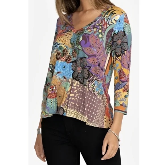 Johnny Was Madison Favorite 3/4 Sleeve V-Neck Swing Tee Shirt Size XS - Picture 2 of 9